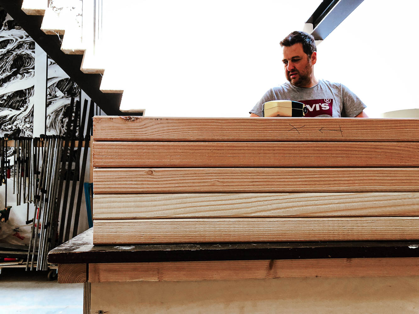 Onze liefde voor de natuur en buitenleven vormen een grote inspiratiebron. TOUCHWOOD lounges zijn duurzaam, circulair &  gemaakt met korte keten materialen. 🌿

#touchwoodoutdoorlounges #circulair #modulair #lounge #outdoorlivingspace #madeinbelgium #outdoorlounge #loungeset #duurzaam